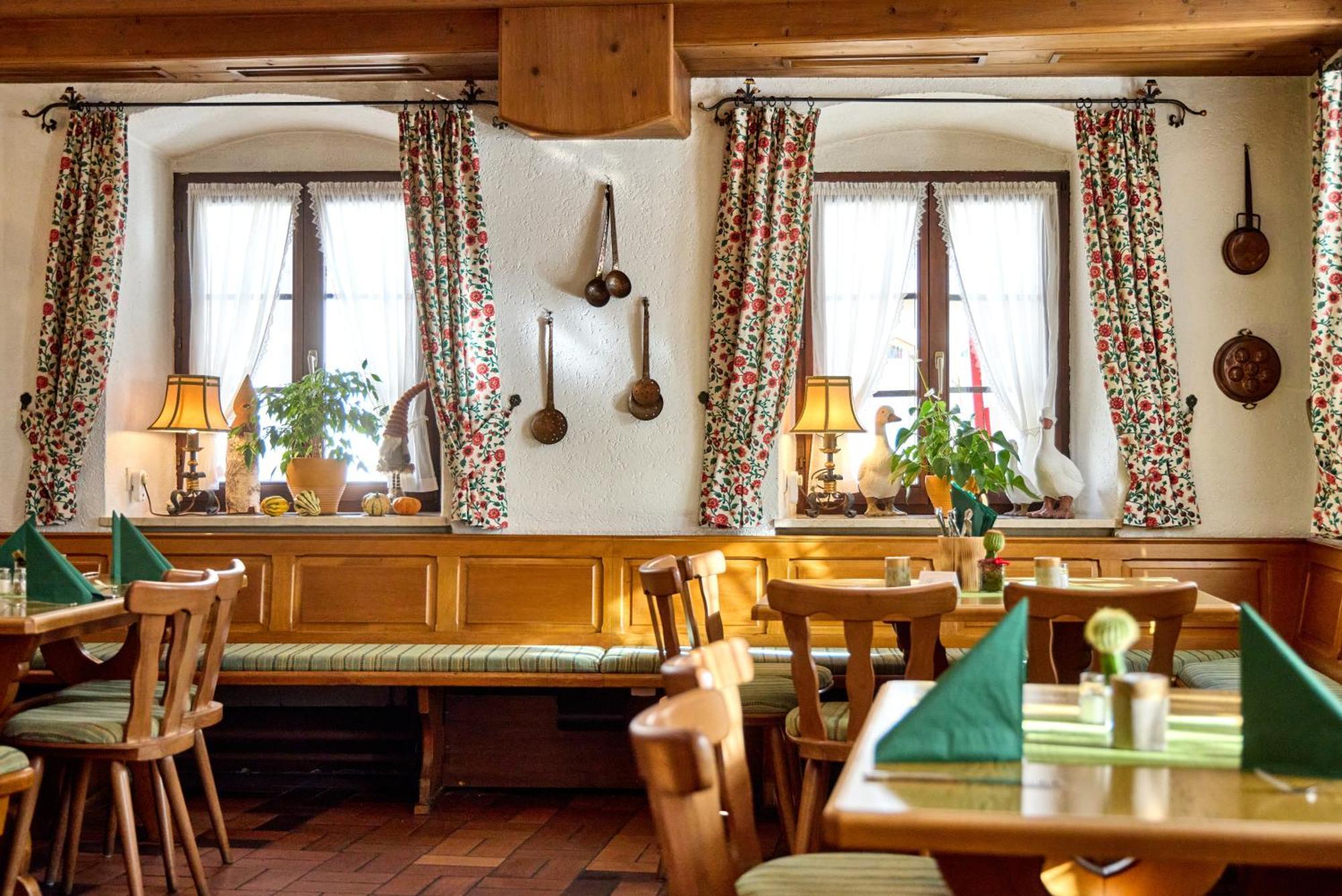 Hotel Drei Mohren Гармиш-Партенкирхен Екстериор снимка