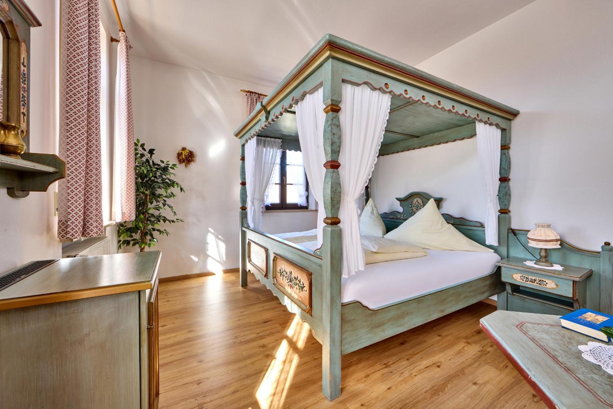 Hotel Drei Mohren Гармиш-Партенкирхен Екстериор снимка