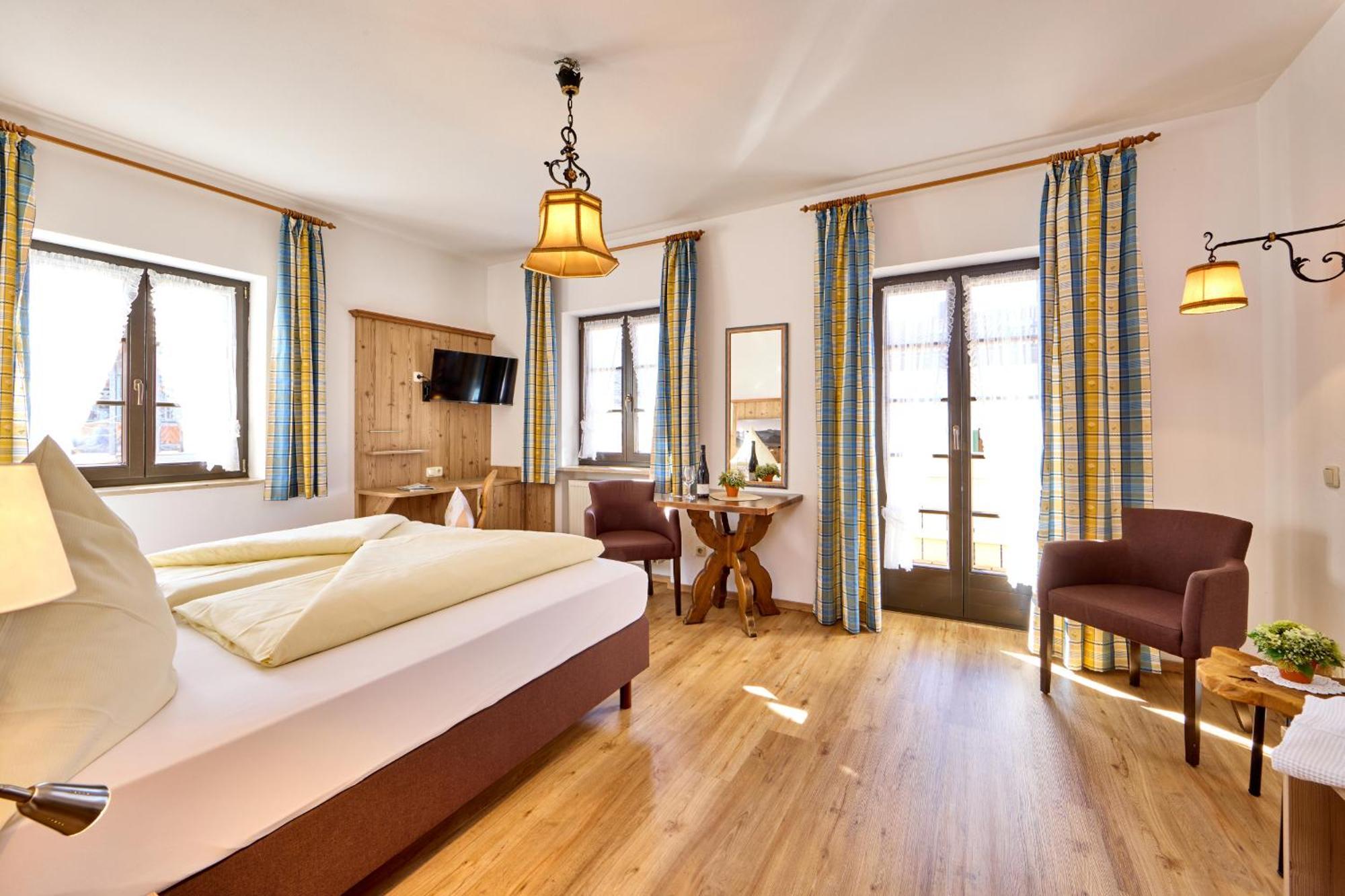 Hotel Drei Mohren Гармиш-Партенкирхен Екстериор снимка