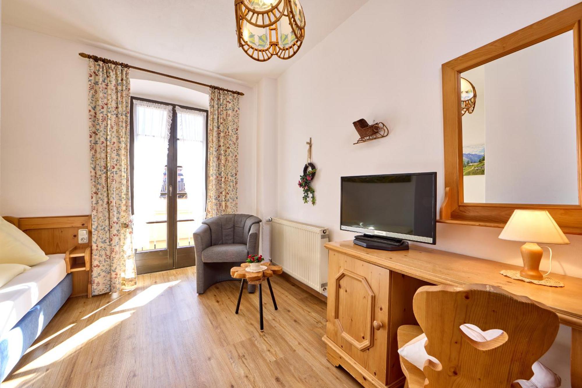 Hotel Drei Mohren Гармиш-Партенкирхен Екстериор снимка